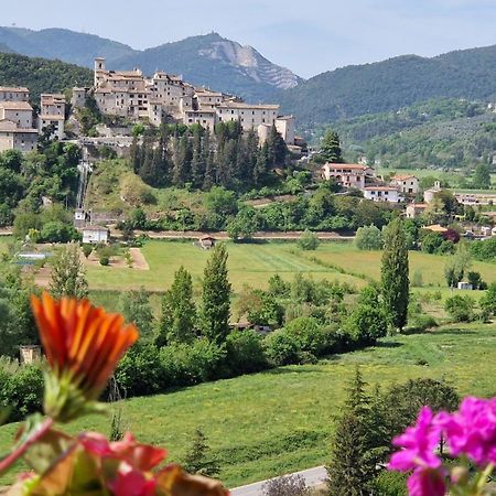 Borgo San Valentino Aparthotel Arrone Luaran gambar
