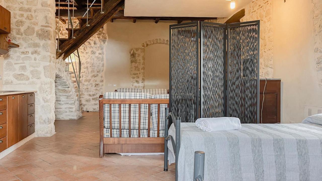 Borgo San Valentino Aparthotel Arrone Luaran gambar